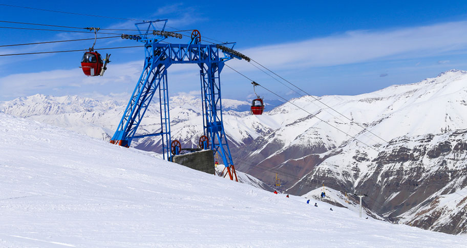 Iran Skigebiet Gondelbahn